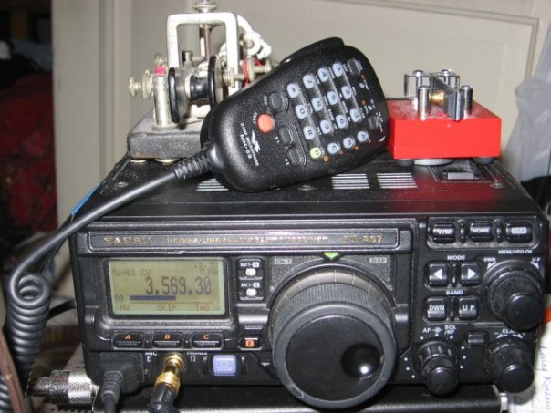 Photo of FT897D